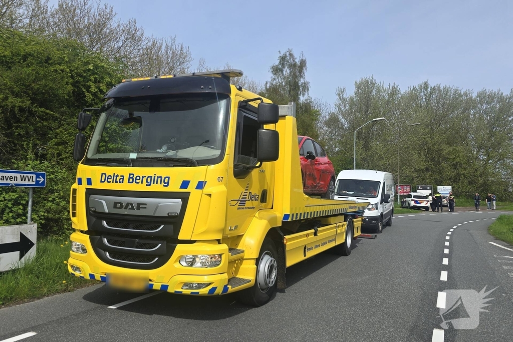 Aanrijding tussen twee automobilisten