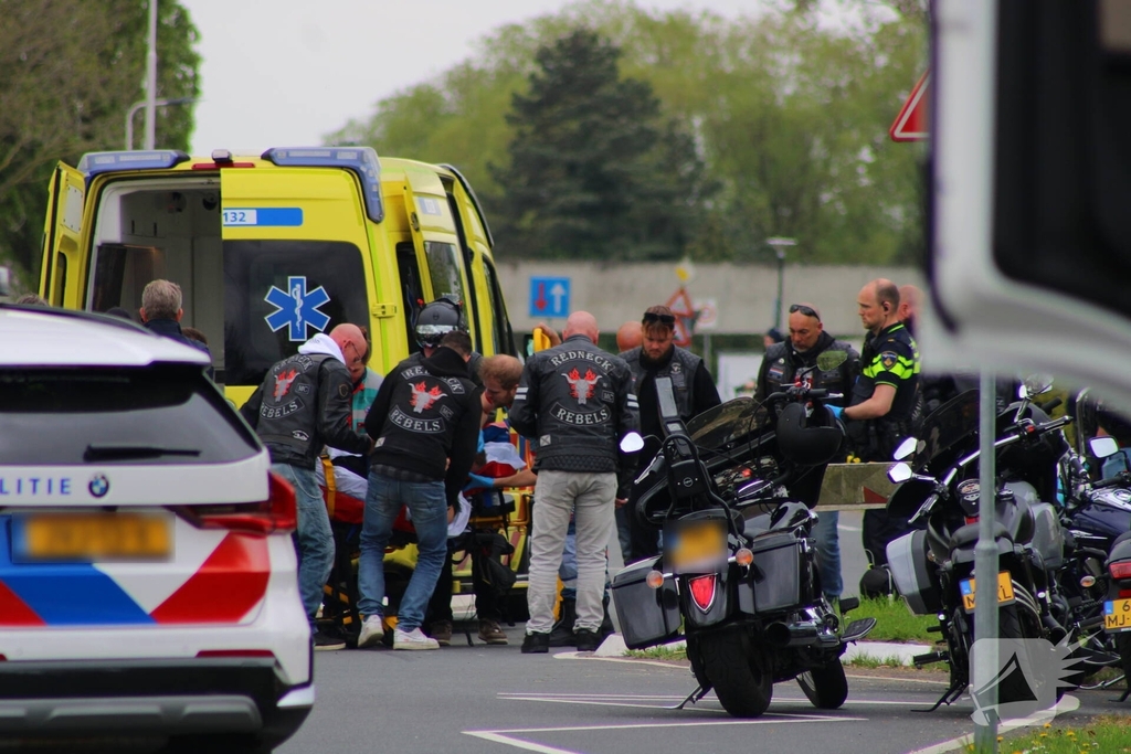 Motorrijder met spoed naar ziekenhuis na valpartij