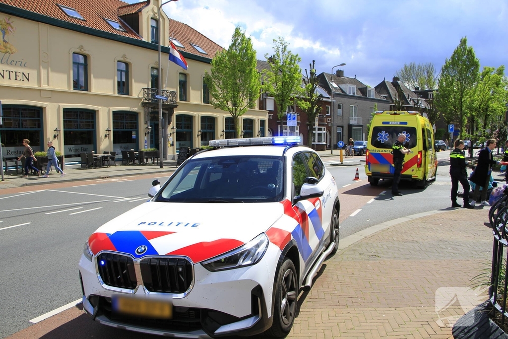 Fietser gewond na aanrijding met auto