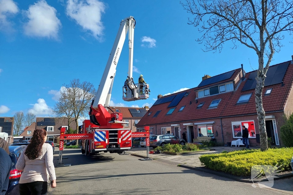 Brand in schoorsteen woning