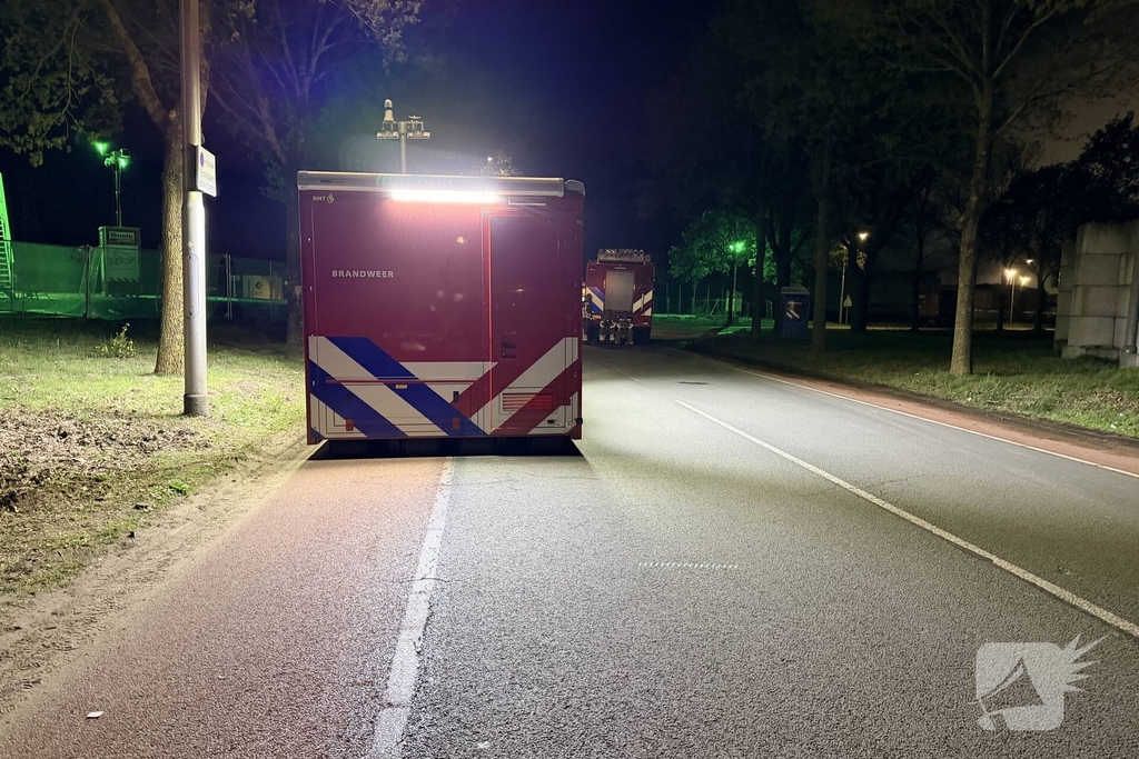 Grote buitenbrand vergt langdurige brandweerinzet