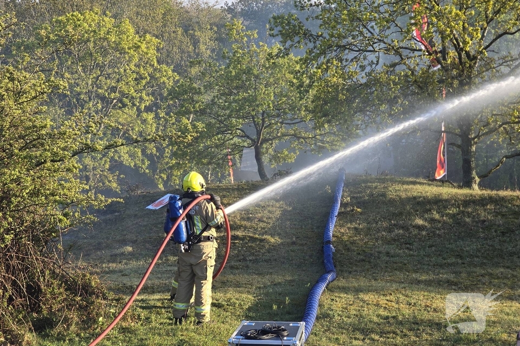 Oefening brandbestrijding in Vrouwenpolder