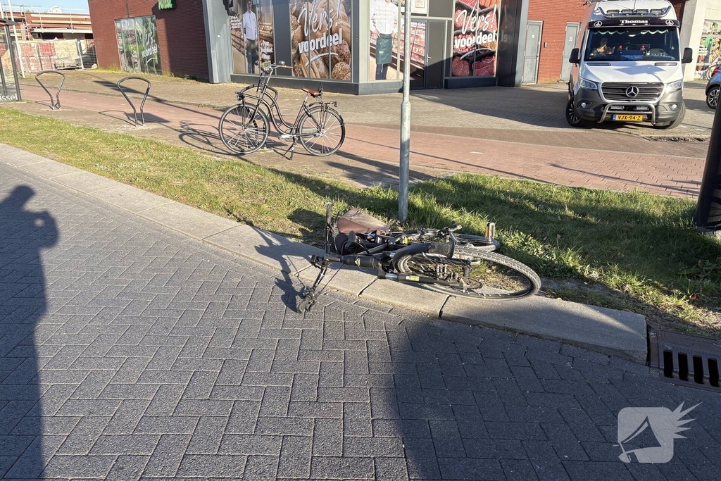 Fietser betrokken bij aanrijding met auto
