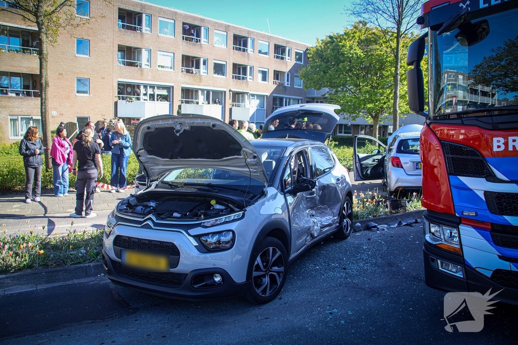 Bizar ongeval op rotonde leidt tot ziekenhuisopname