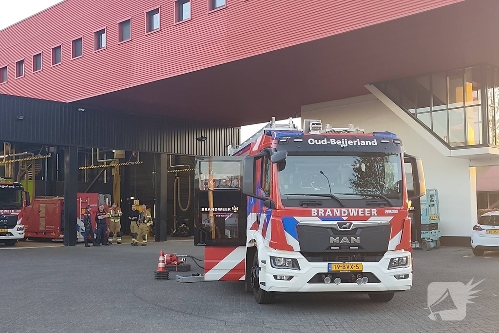 Brandweer ingezet voor brand in eigen voertuig