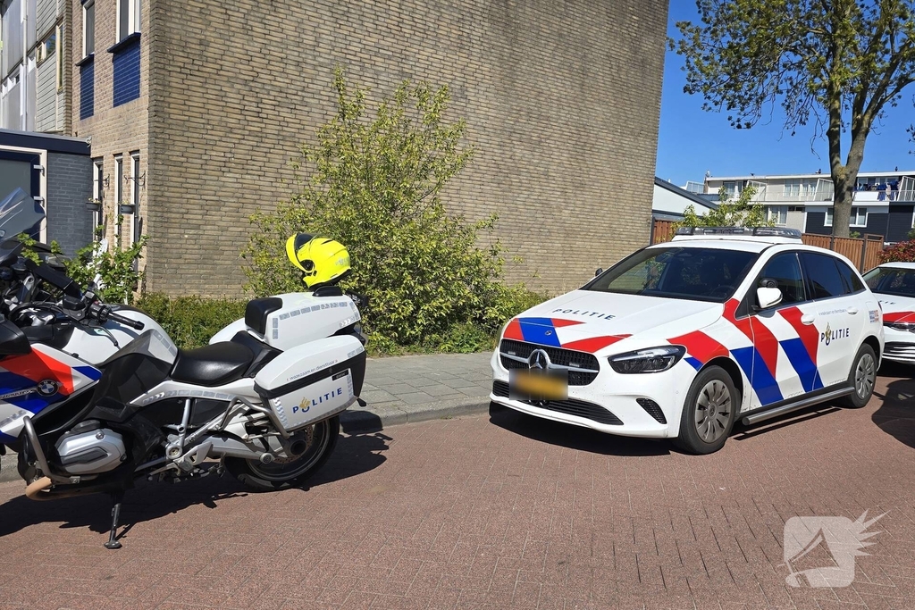 Veel hulpverleners aanwezig bij incident in woonwijk