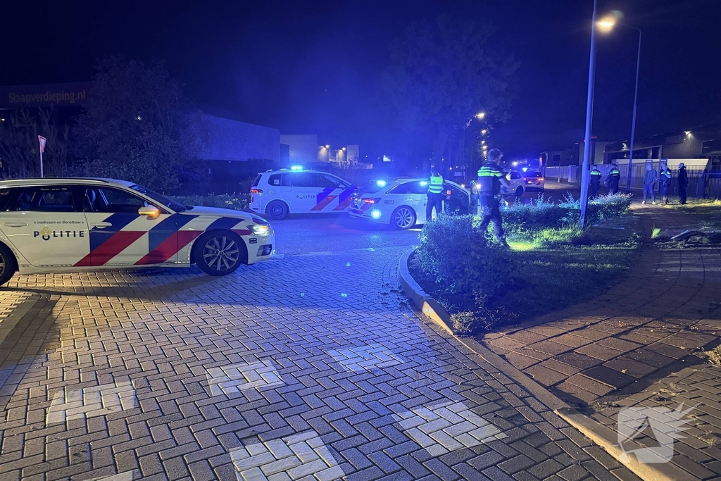 Achtervolging eindigt tegen bedrijfspand met aanhouding