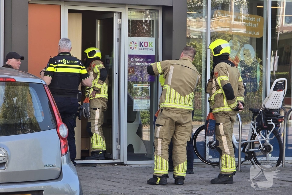 Hinderlijke lucht in pand leidt tot spoedactie