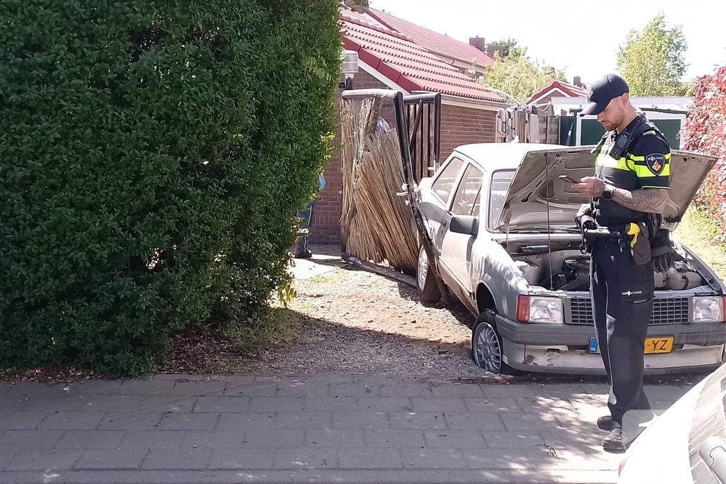 Bestuurder raakt gewond na ongeval