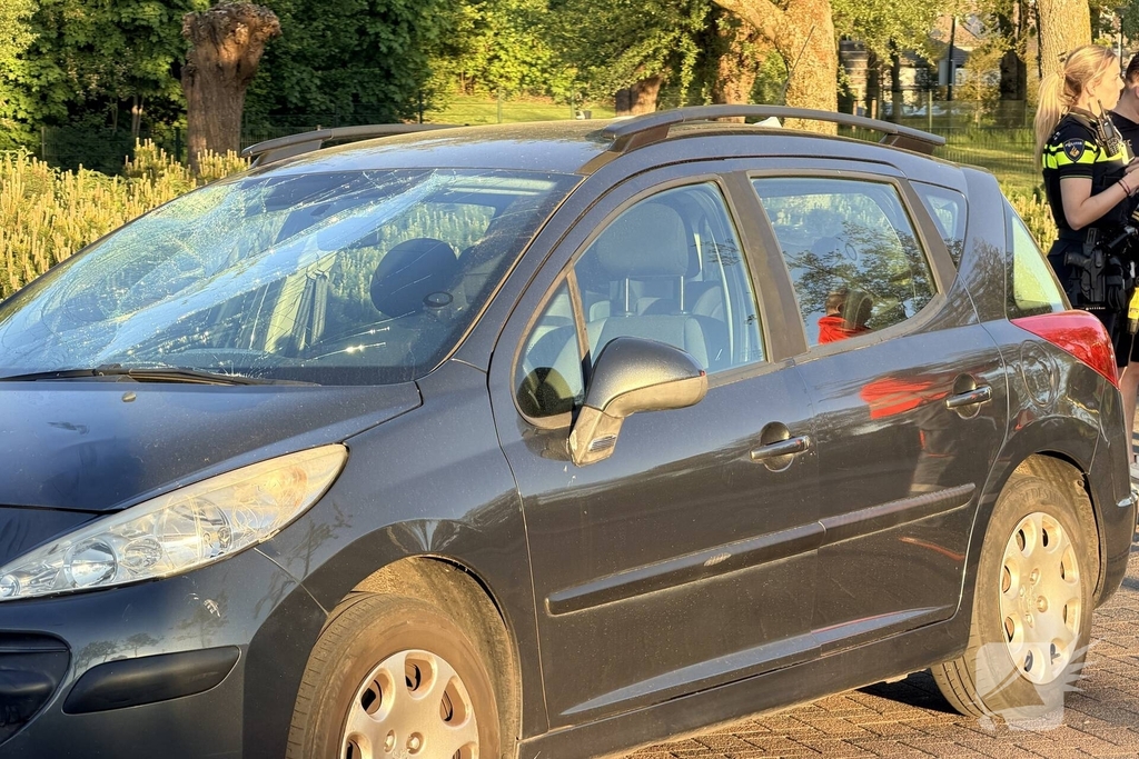 Fietser gewond na aanrijding met auto