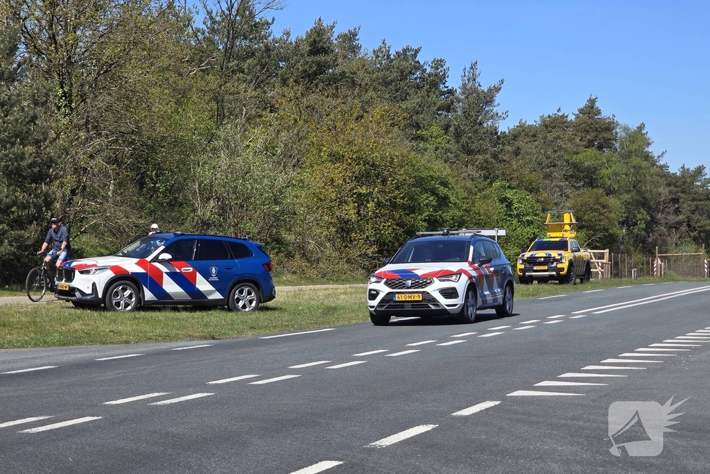 Rook in wijde omtrek zichtbaar bij grote natuurbrand op artillerieterrein
