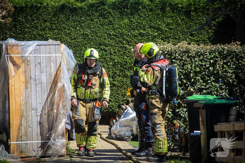 Kozijn vat vlam tijdens werkzaamheden
