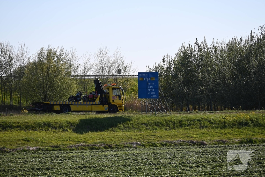 Motorrijder raakt van de weg