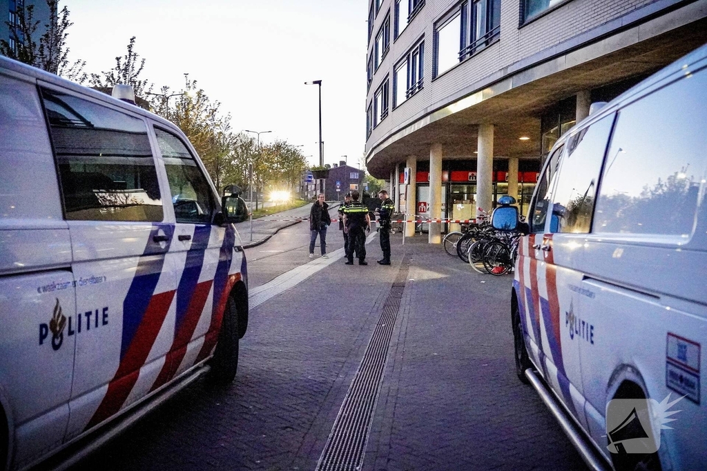 Winkel beschadigd bij schietpartij