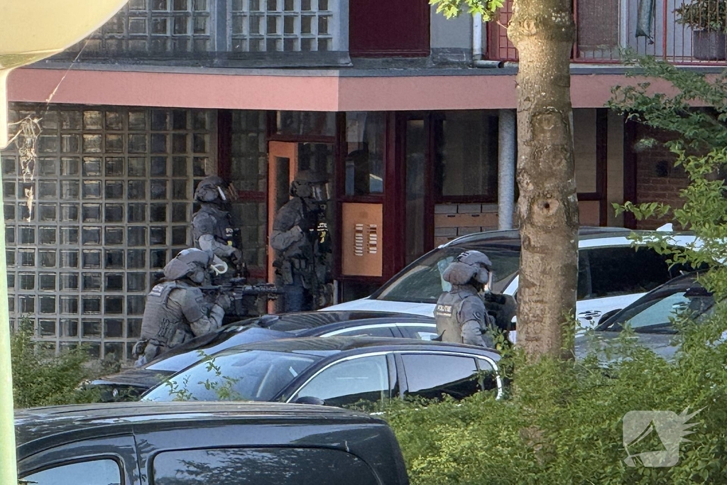 Grote politie-inzet na mogelijke gassituatie
