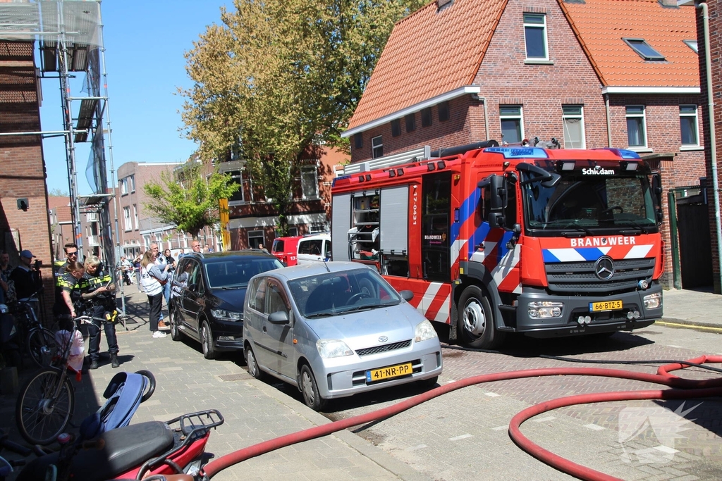 Zeer grote woningbrand verwoest meerdere woningen