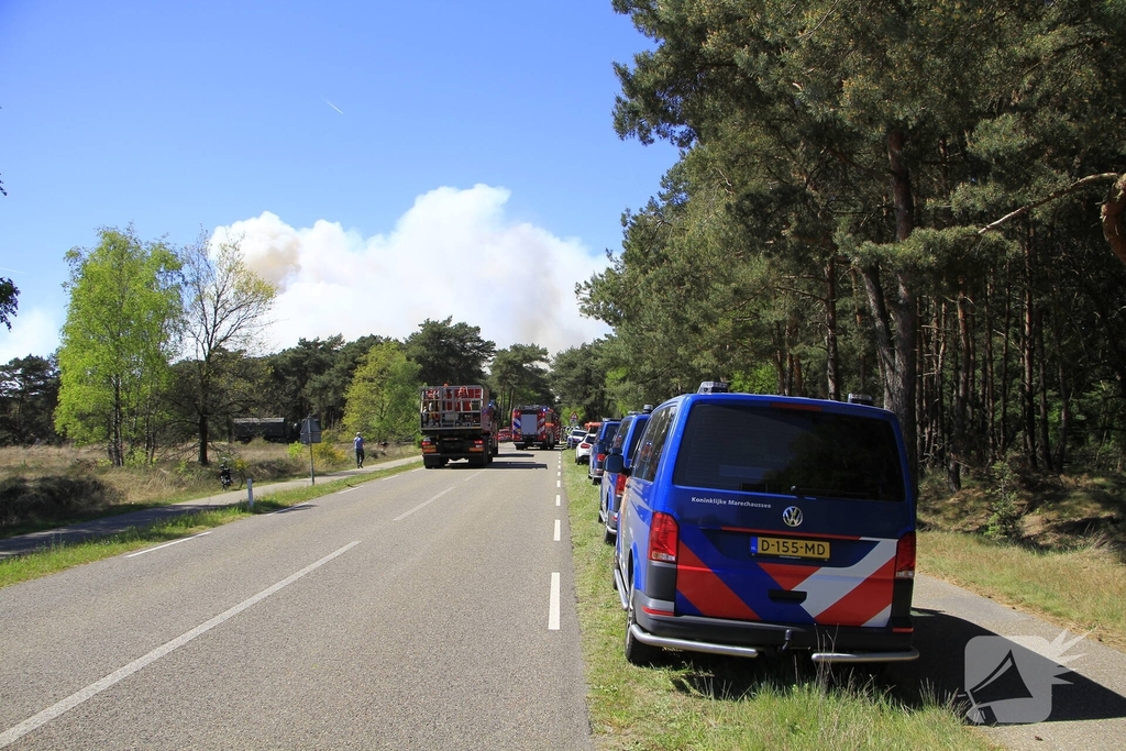 Heidebrand op oefenterrein Defensie snel opgeschaald