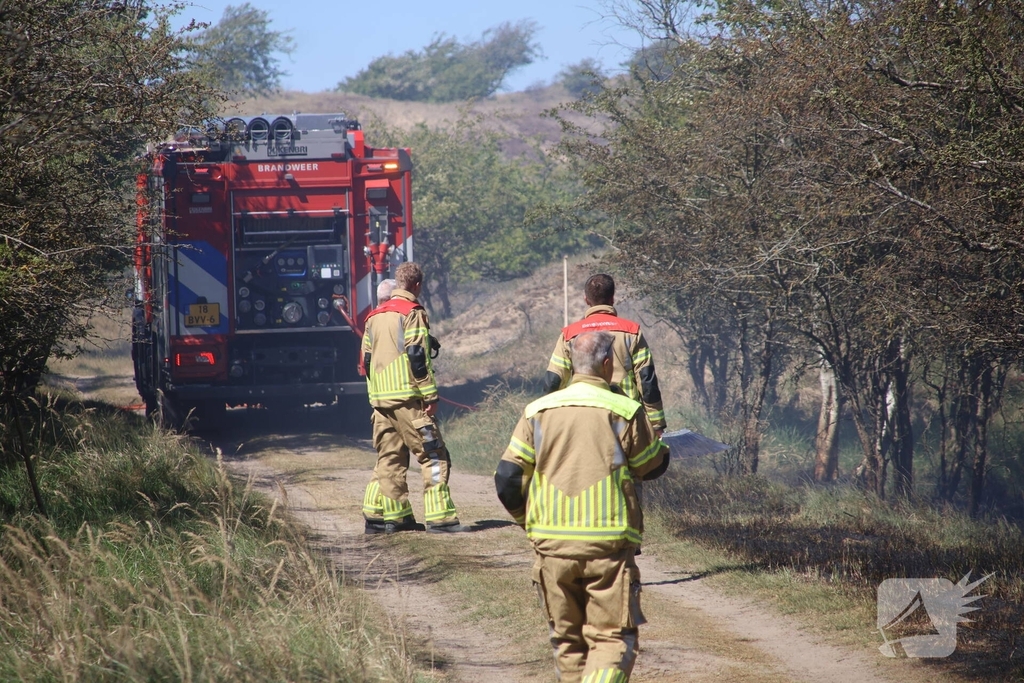 Brand in duingebied zorgt voor rookontwikkeling