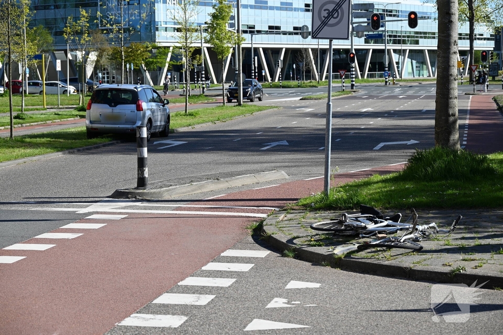 Fiets fors beschadigd na botsing