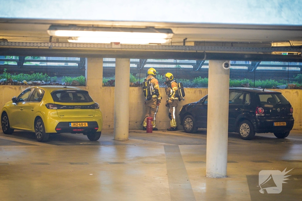 Brandweer voorkomt uitbreiding van gebouwbrand
