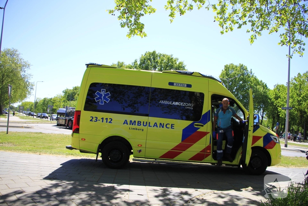 Motorrijder raakt gewond bij ongeval op rotonde