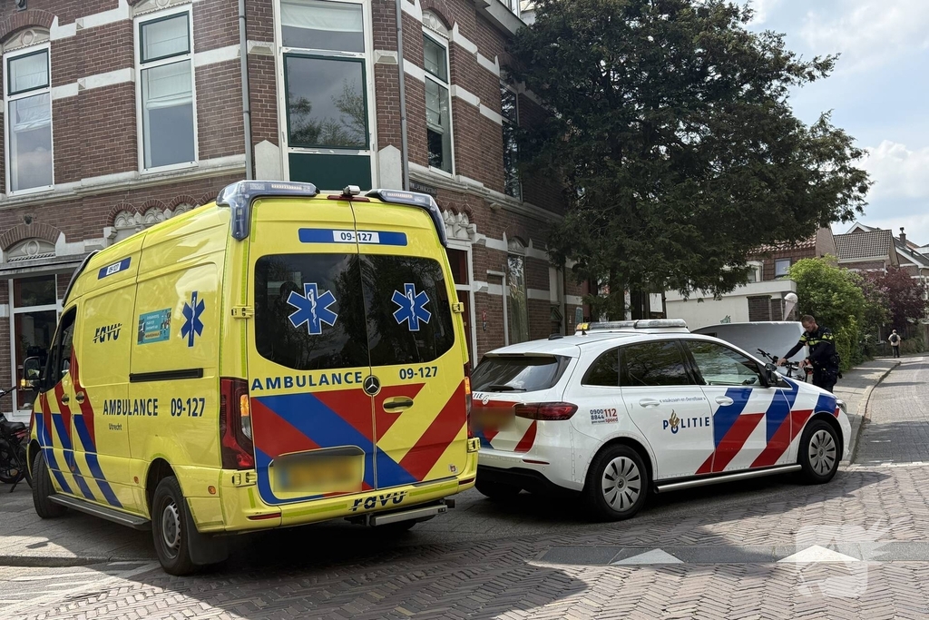 Oudere vrouw gewond bij aanrijding met fiets
