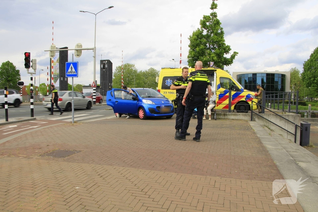 Voetganger aangereden door pick-up truck