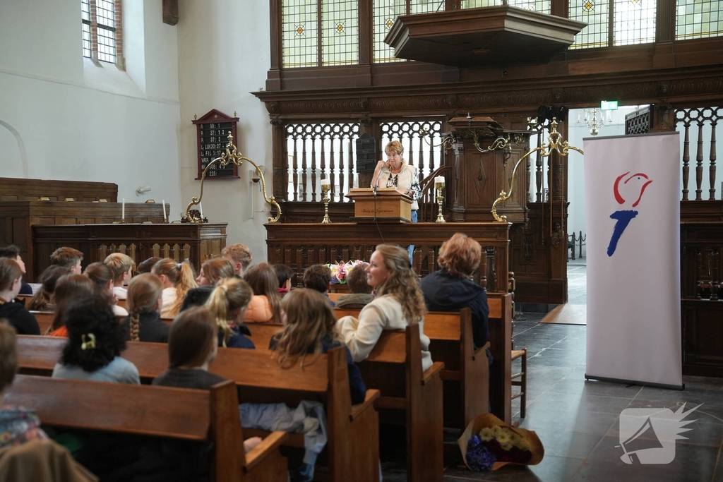 Scholieren houden indrukwekkende herdenkingen