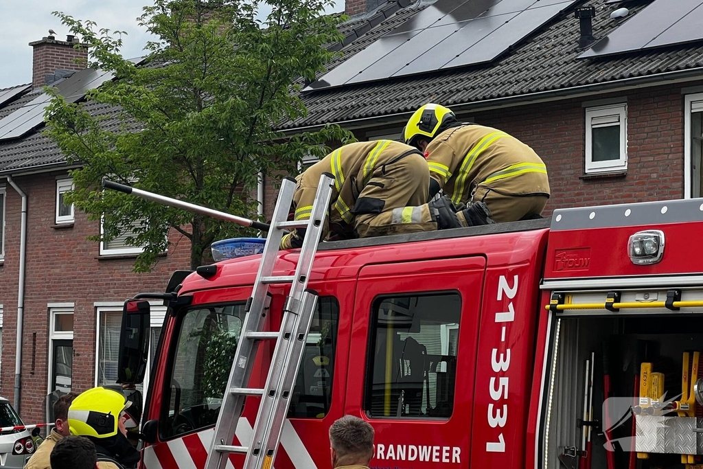 Schijndelse brandweer zelf in nood na blussen van woning