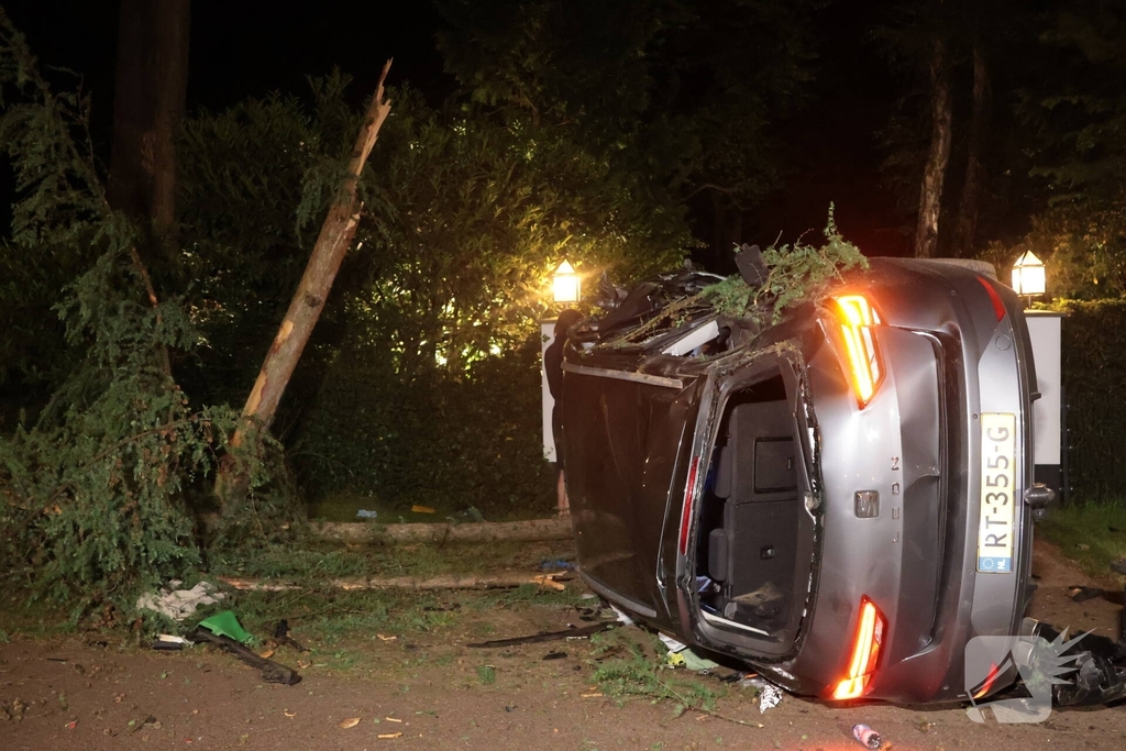 Zwaar ongeval leidt tot ziekenhuisopname bestuurder