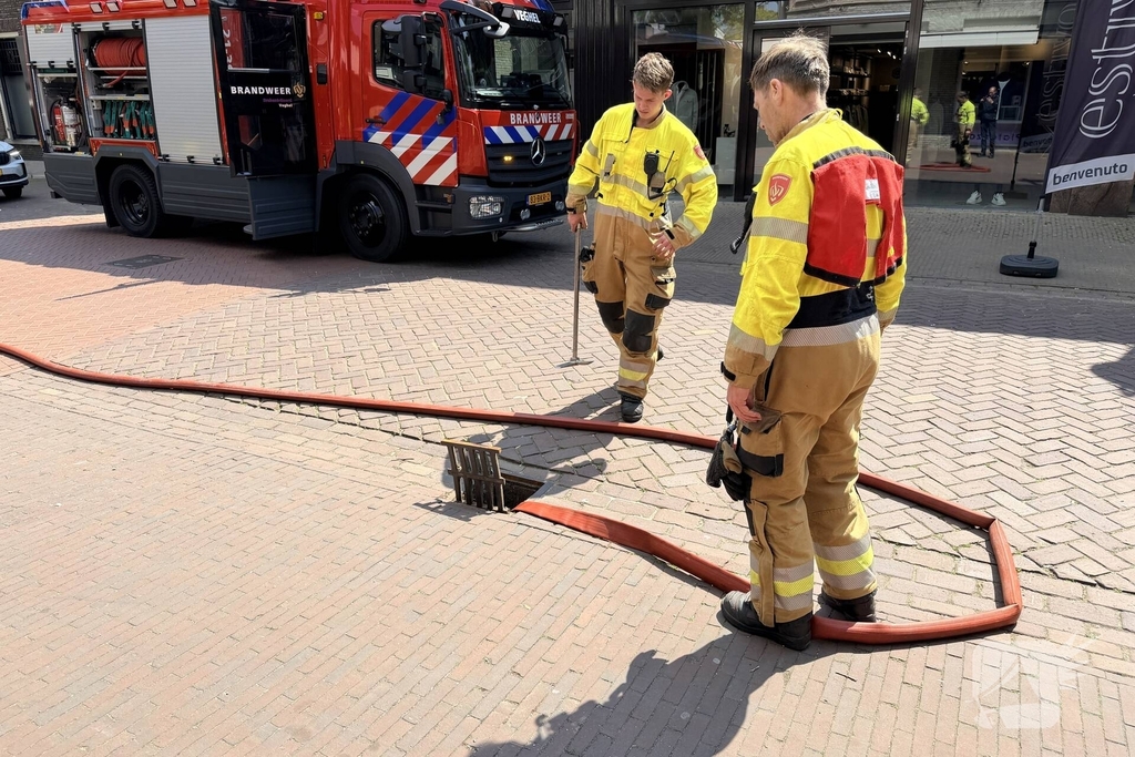 Gaslucht door flesjes in brievenbus