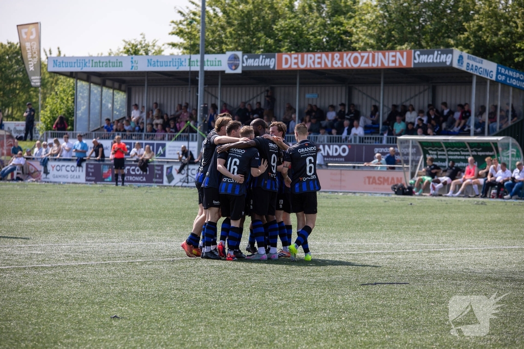 SV Poortugaal pakt kampioenschap in zonovergoten duel tegen SHO