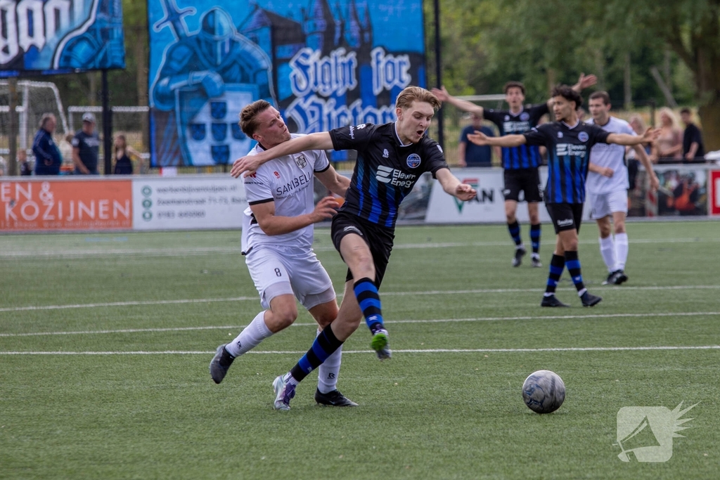 SV Poortugaal pakt kampioenschap in zonovergoten duel tegen SHO