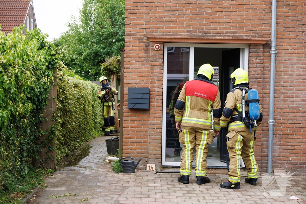 Brand op dak tijdens verbouwing