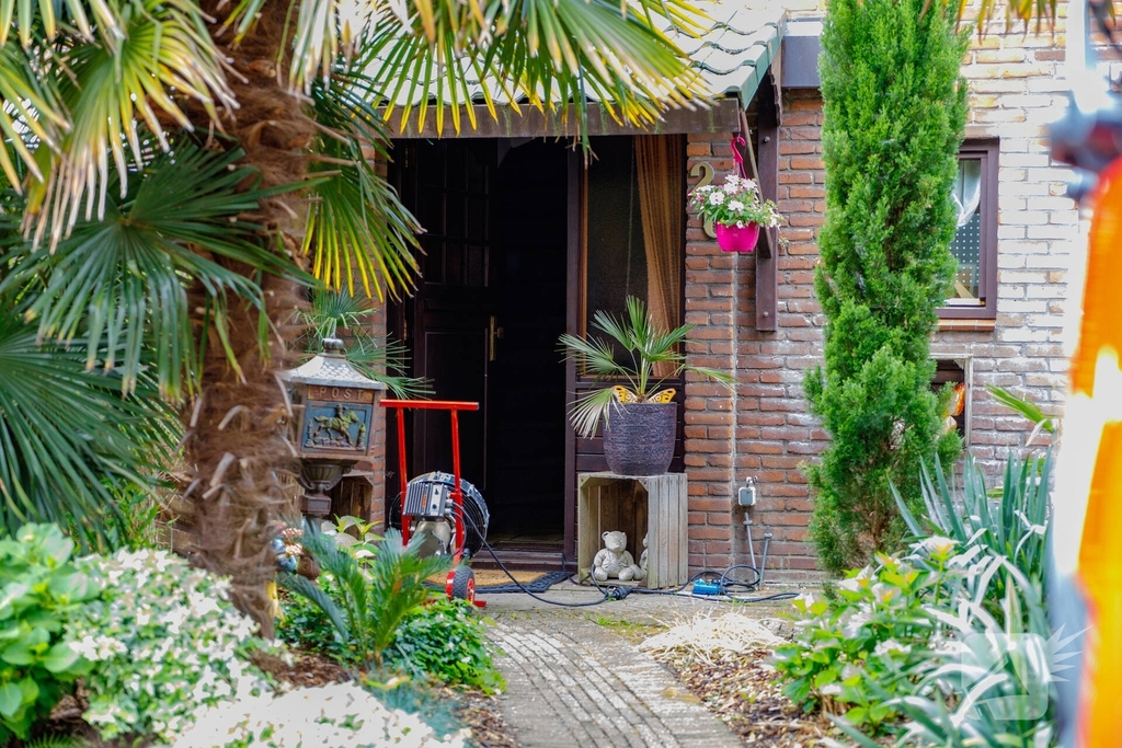 Brand op dak tijdens verbouwing
