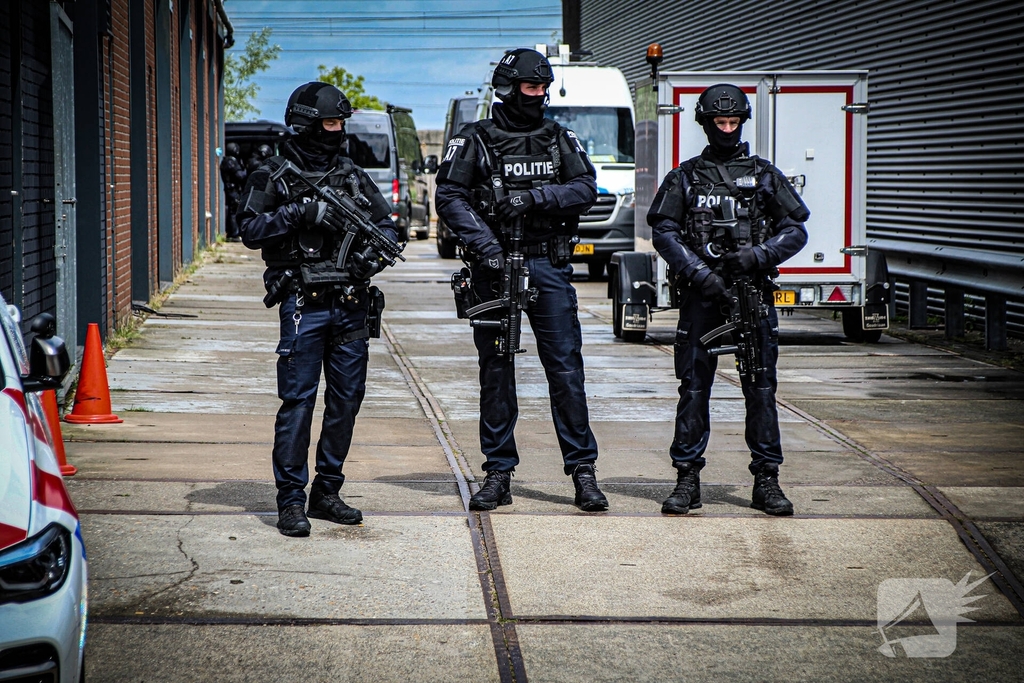 Twee verdachten aangehouden na vondst drugslab