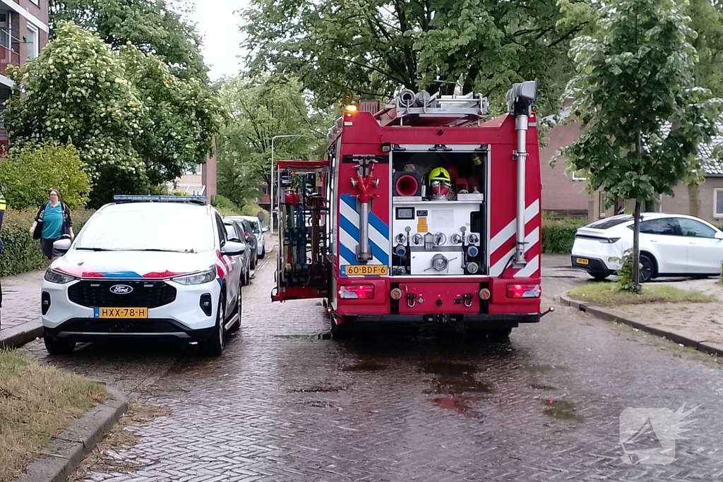 Kaars op balkon zorgt voor inzet van brandweer