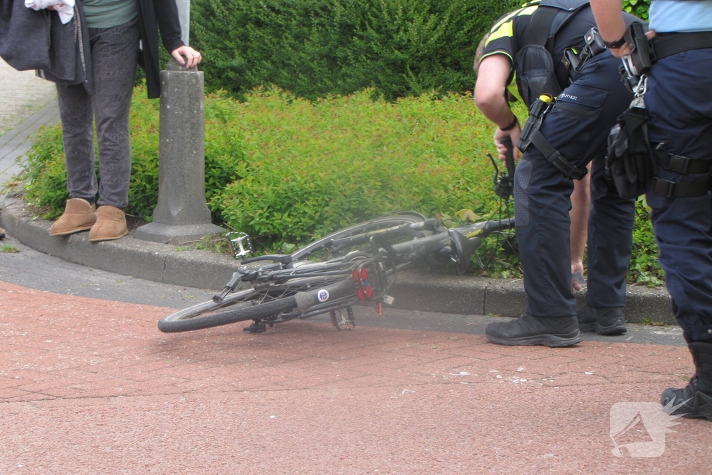 Fietser gewond bij aanrijding met auto
