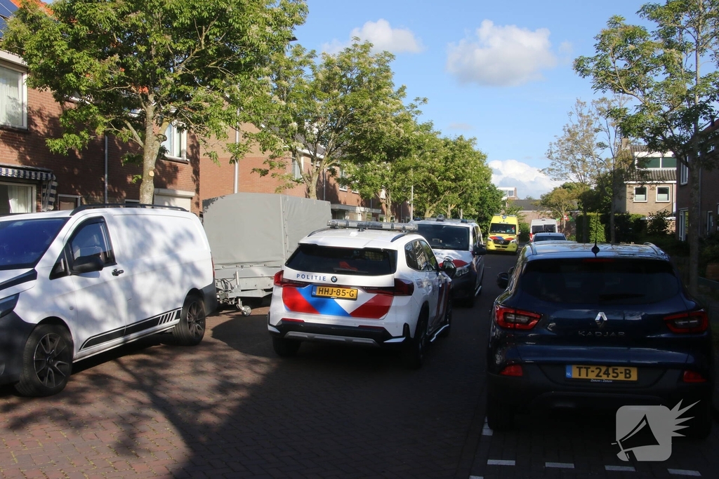 Persoon loopt steekwonden op na conflict