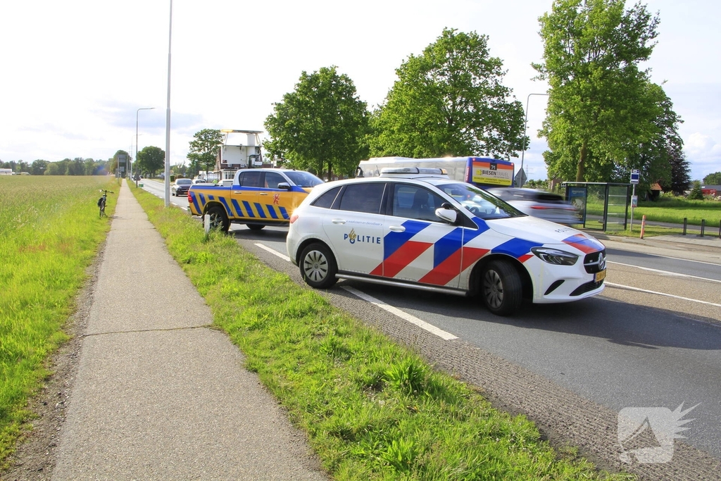 Botsing met drie voertuigen zorgt voor verkeershinder