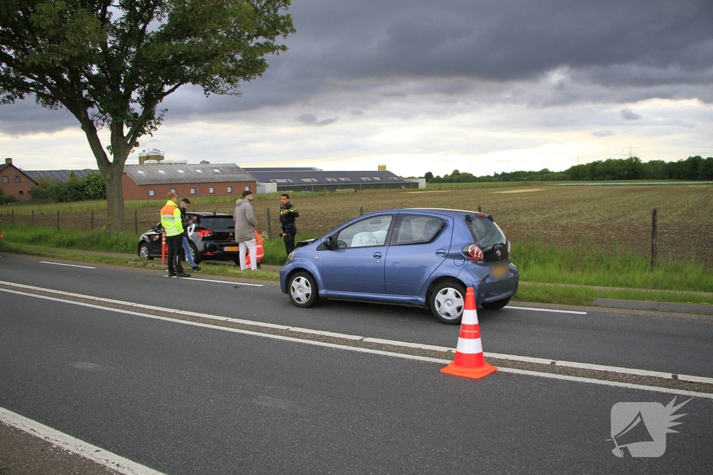 Ongeval met drie voertuigen zorgt voor verkeershinder