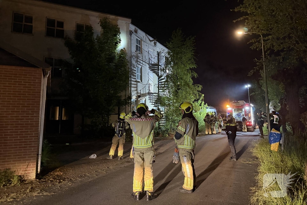 Brand in oud kantoorpand