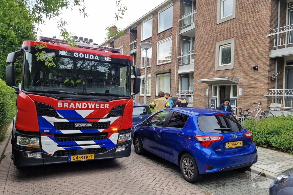 Brandweer onderzoekt mogelijke gaslucht