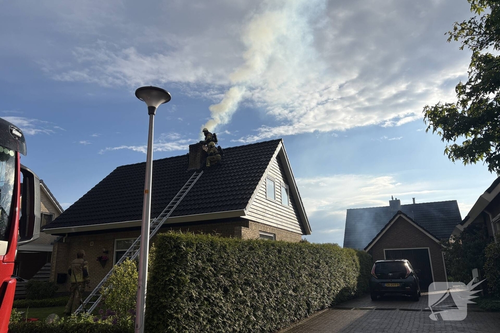 Schoorsteenbrand snel onder controle