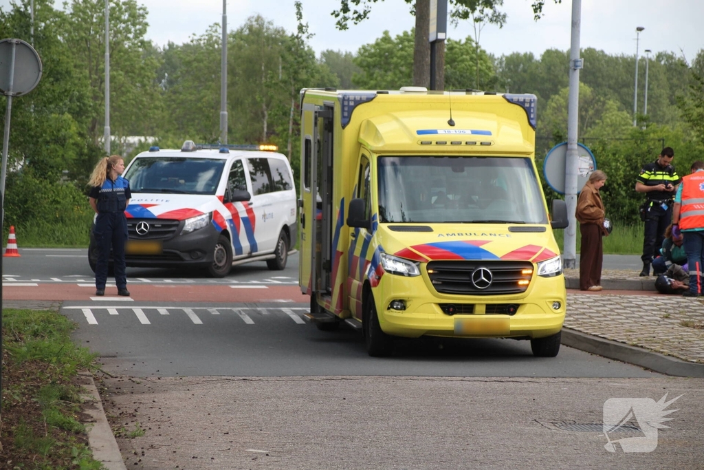 Scooterrijder gewond na aanrijding met automobilist