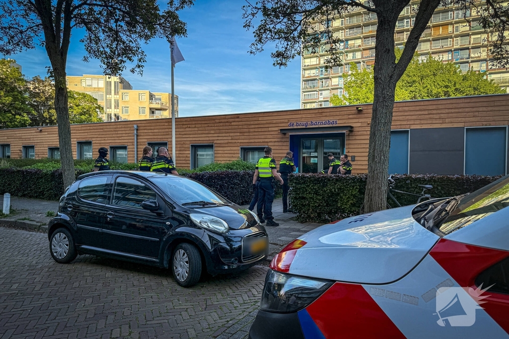 Hondengeleiders en vele agenten ingezet voor persoon met onbegrepen gedrag