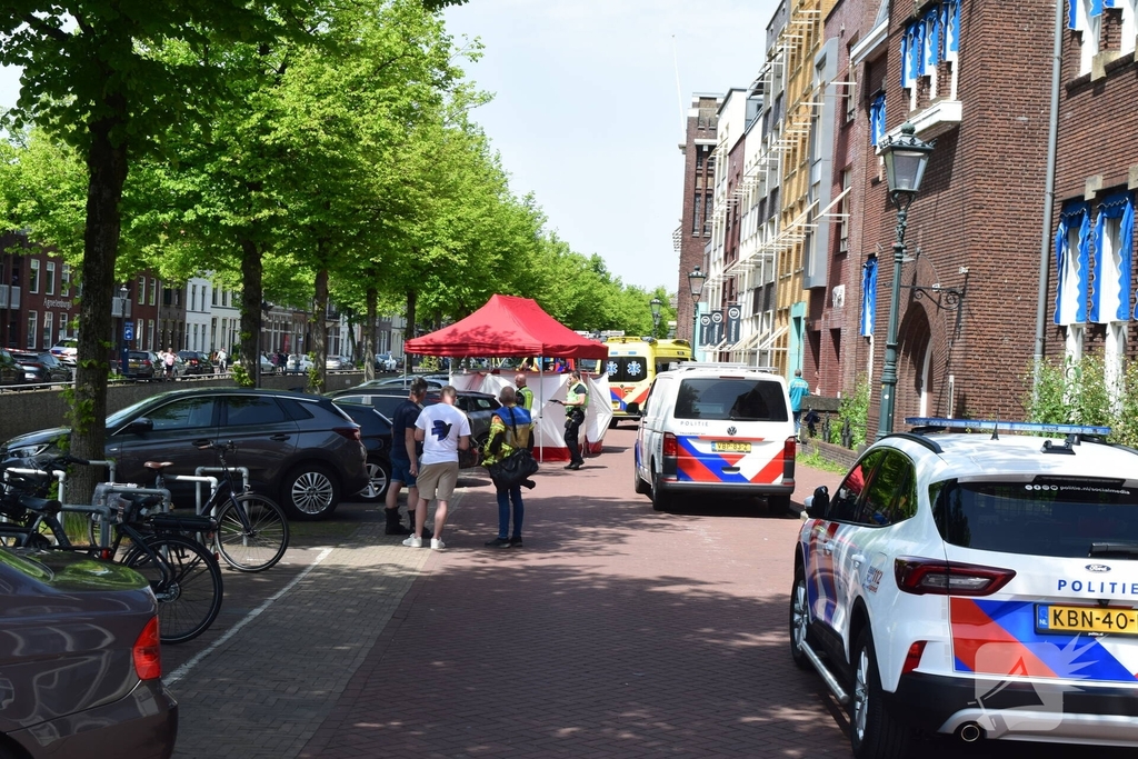Oudere overleden na te water raken met auto