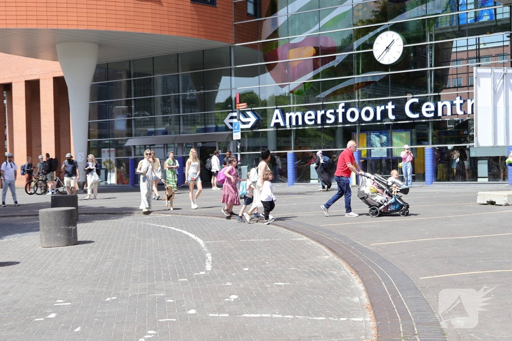 Wachtende reizigers door verstoring treinverkeer