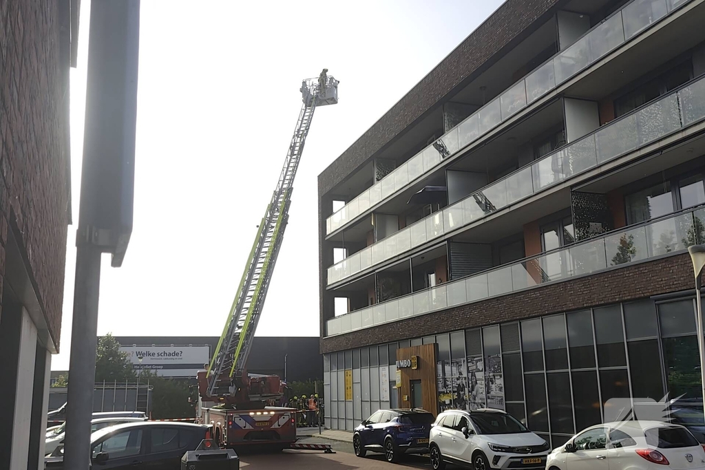 Brand in winkel leidt tot ontruiming