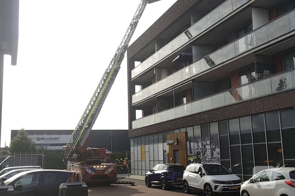 Brand in winkel leidt tot ontruiming